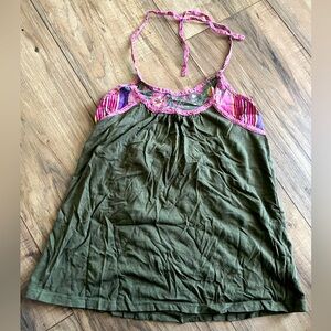 Girls halter top 💚🩷